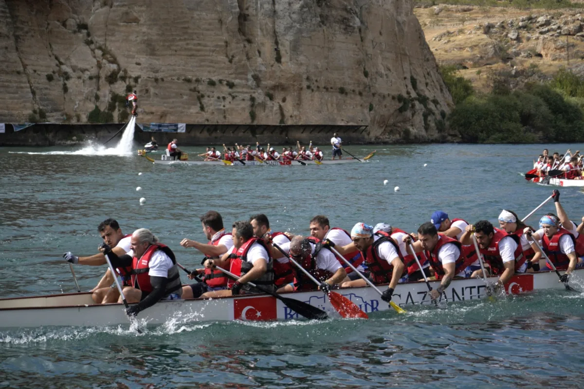 Rumkale'de 7. Uluslararası Su Sporları Festivali Başladı