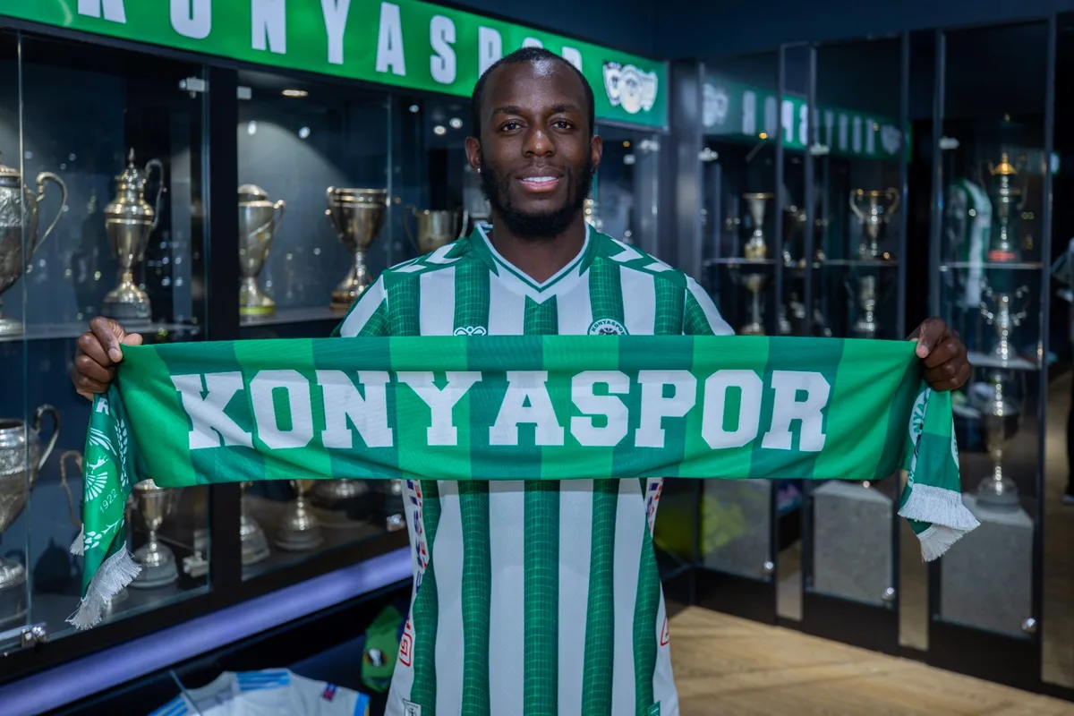 Konyaspor, Dompé'yi resmen açıkladı: 2 yıl