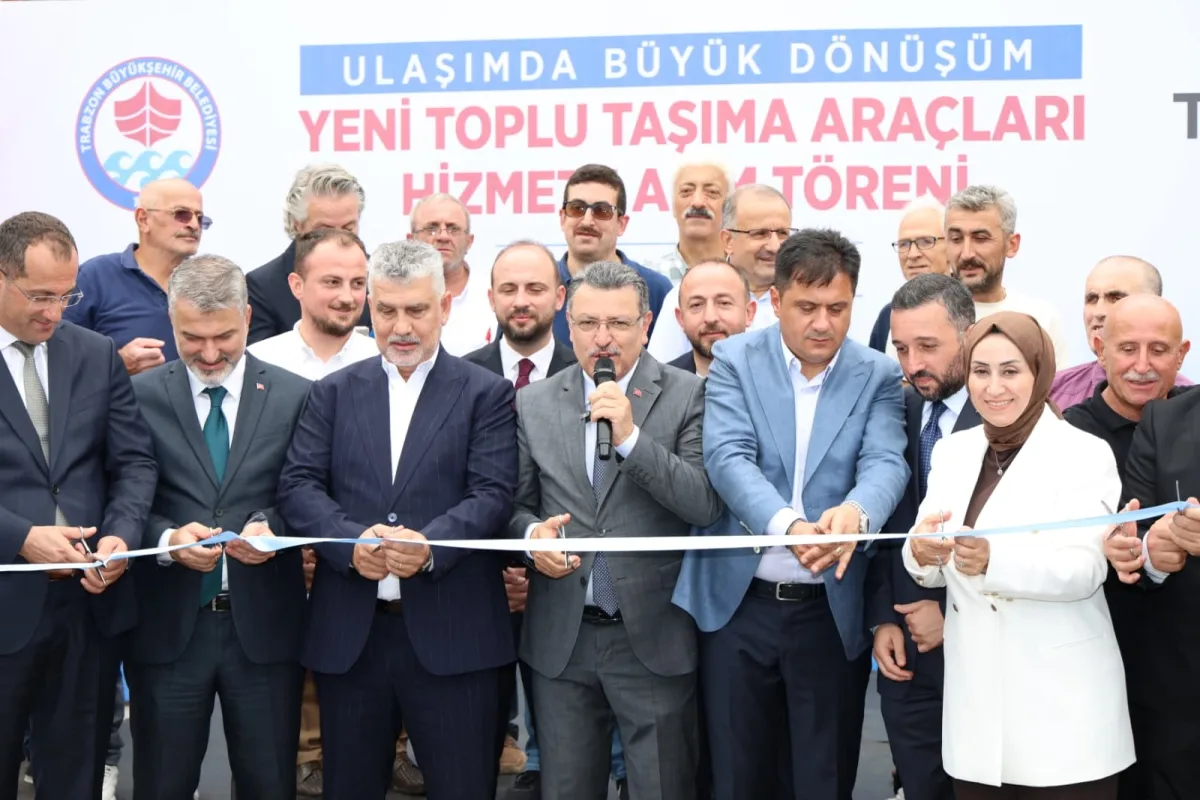 Trabzon Büyükşehir Belediyesi 10 yeni otobüs ekledi