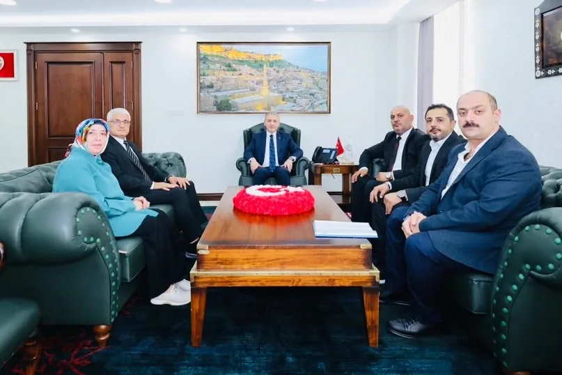 Mardin Engelliler Derneği Vali Akkoyun'u Ziyaret Etti