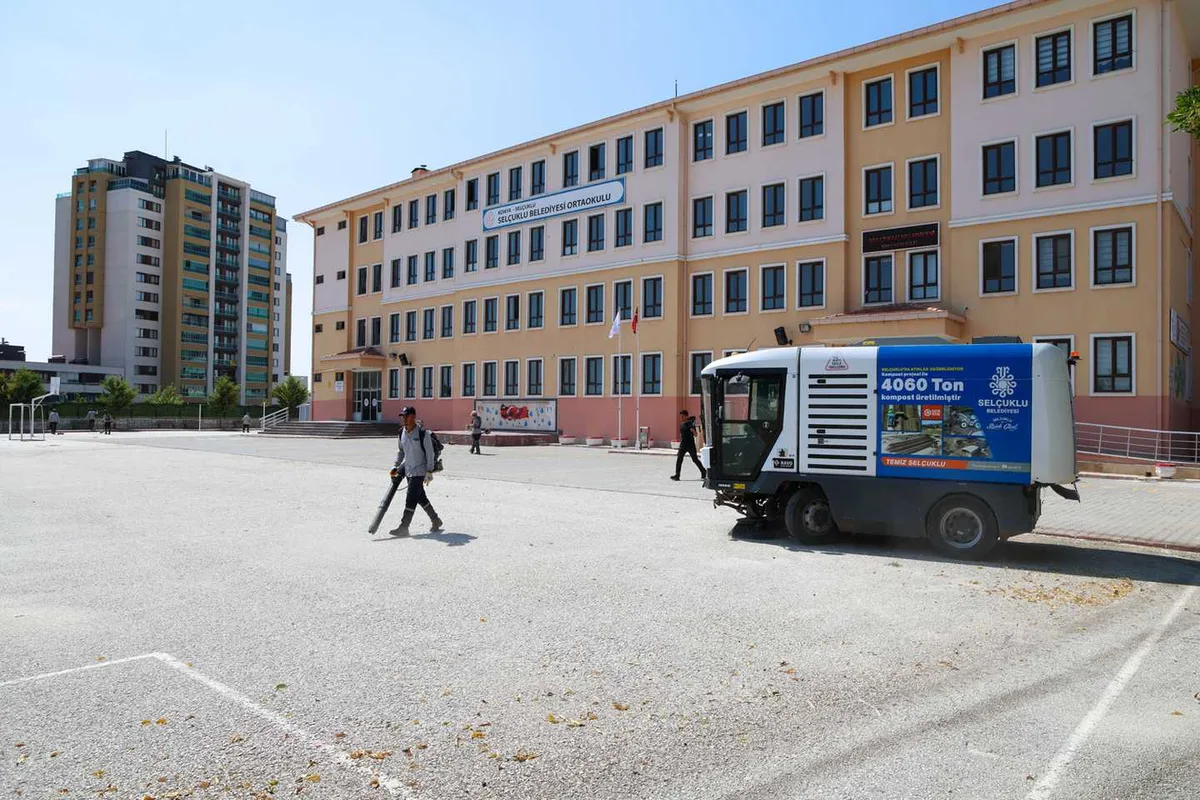  Selçuklu’daki Tüm Okullar Yeni Eğitim Dönemine Hazırlandı