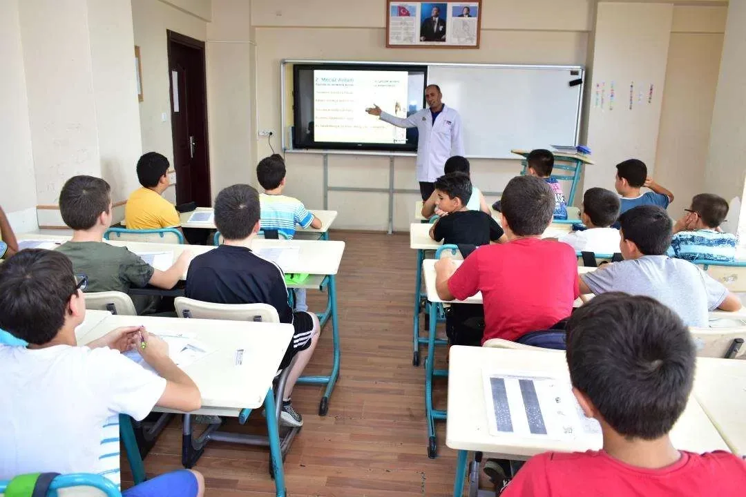 Genç KAYMEK'ten ücretsiz LGS-YKS kursları: Kayıtlar devam ediyor