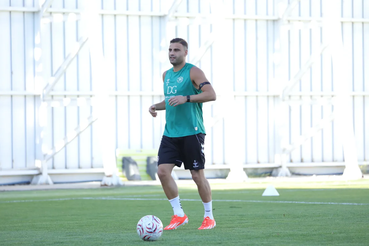 Konyaspor Erzurumspor için saha aldı