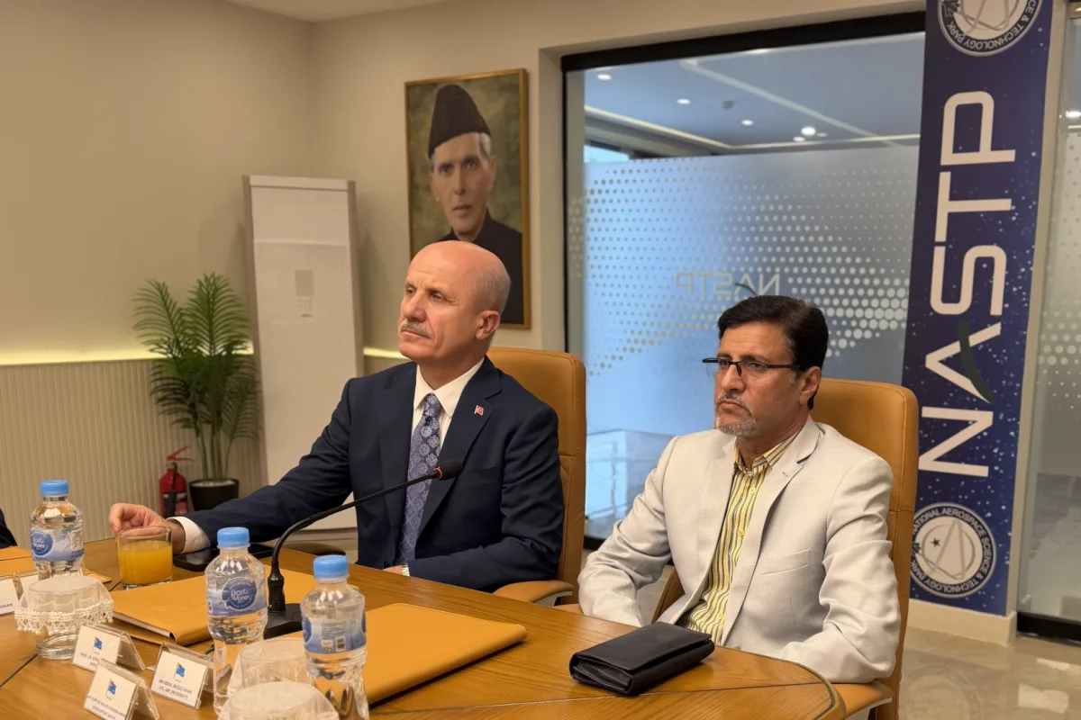 YÖK Başkanı Özvar, Pakistan’da NASTP’yi ziyaret etti