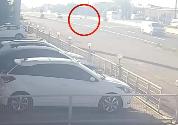 Düzce’de motosiklet yayaya çarptı!